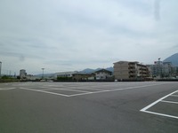 Medium_002　駐車場2